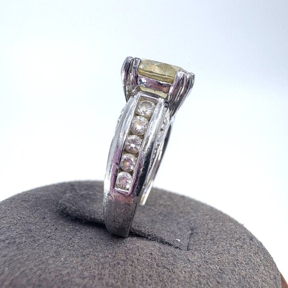 VTG Solid Sterling Silver 925 Yellow Cubic Zirconia Prong Set Ring Size 5.75 - Picture 3 of 9
